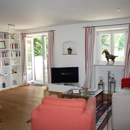 Haus Elbraechter 2 *